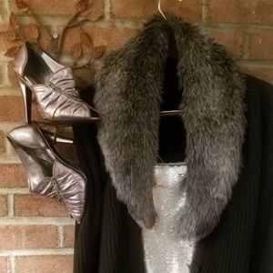 NYE outfit sequin dress, Sz 8.5 shoes, cape w fur